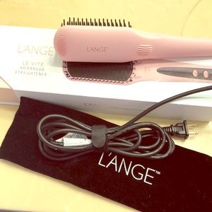 Lange straightening brush